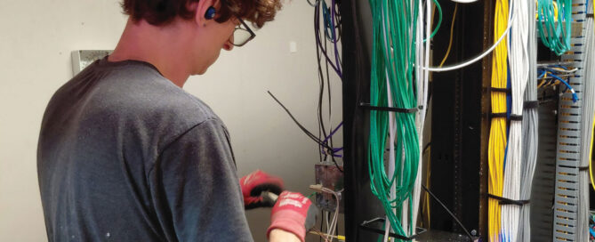 Electrical Repair Company in Overland Park